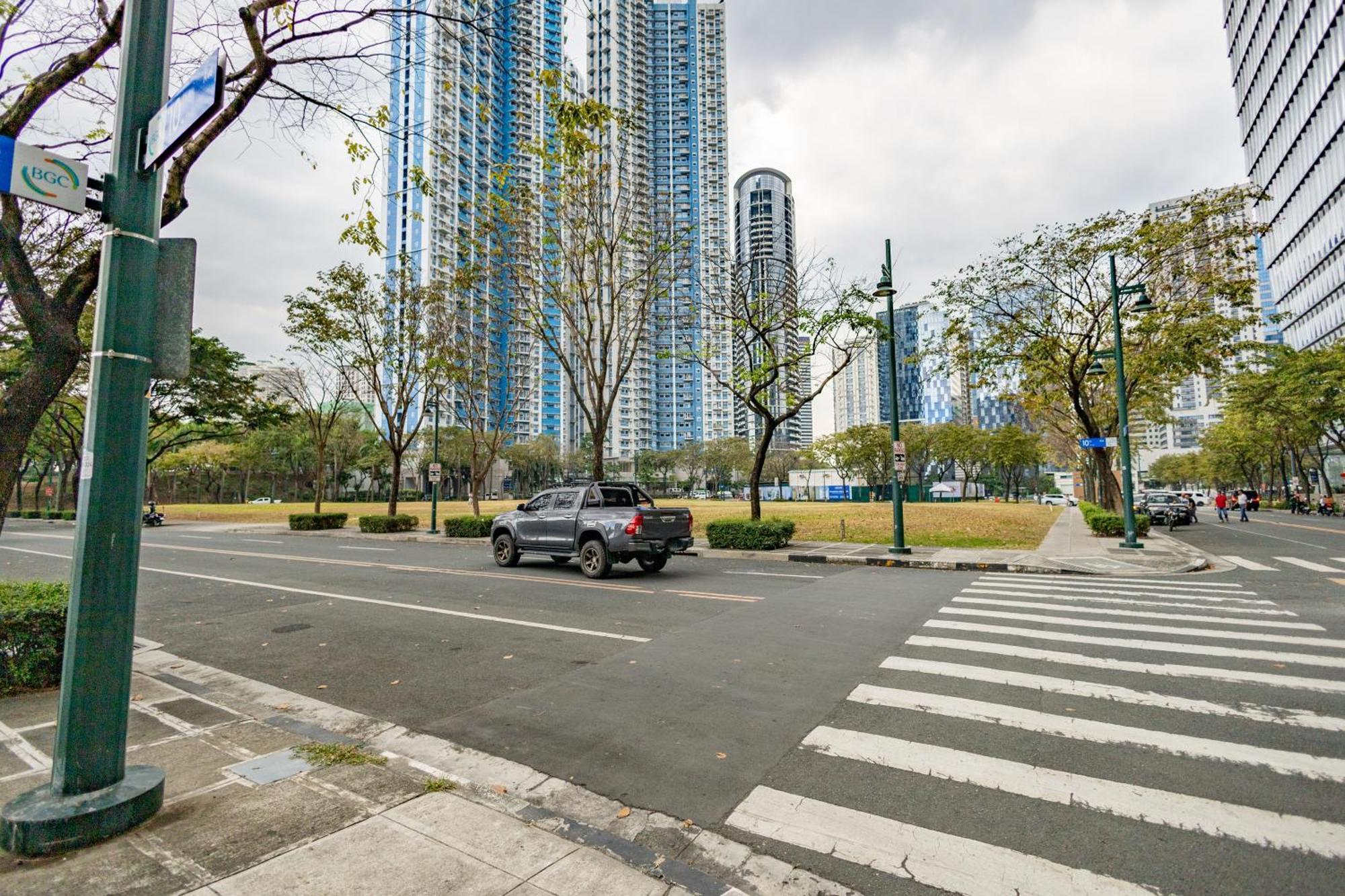 Apartmán New 2Br Of 86Sqm With Parking & Netflix In Bgc Manila Exteriér fotografie